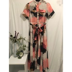 Banana Republic Short Sleeved Floral Dress